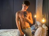 AdrianMorelli webcam online amateur