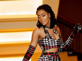 BrinahWells show shows jasmin