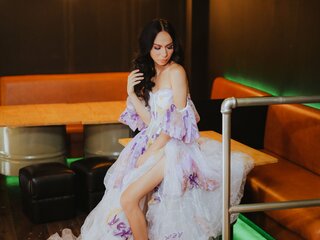 KatelynMendes shows jasmine anal