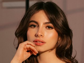 LauriSweet photos livejasmin livejasmine